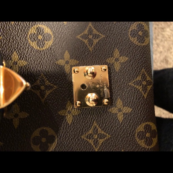 ✨ Stunning Pochette Metis Reversible Color ✨ - Picture 8 of 9